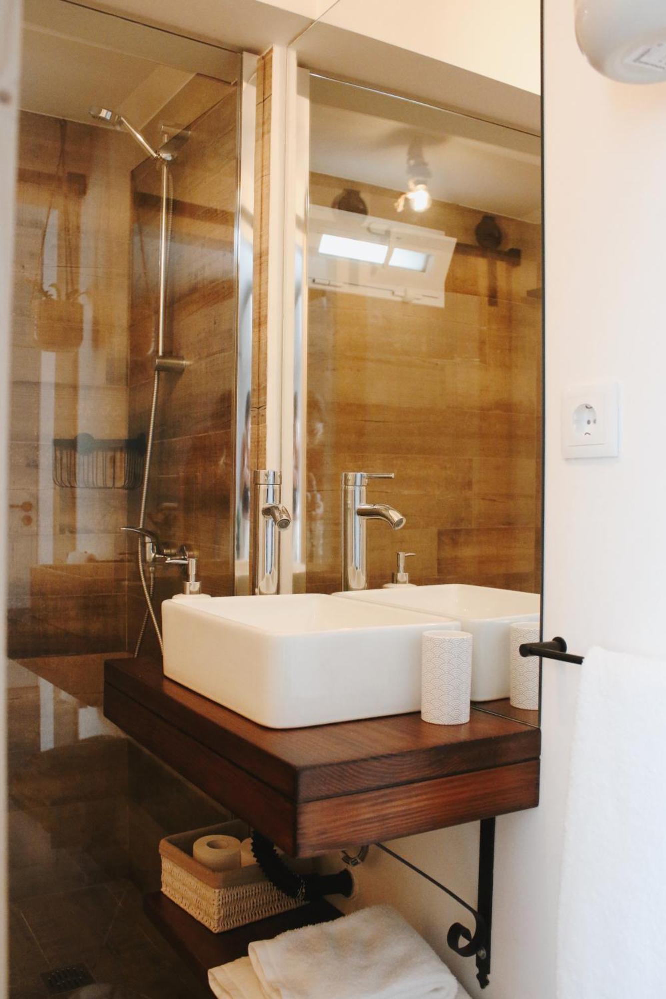 Vila Vale Guest House - Surf & Yoga Charneca  Bagian luar foto