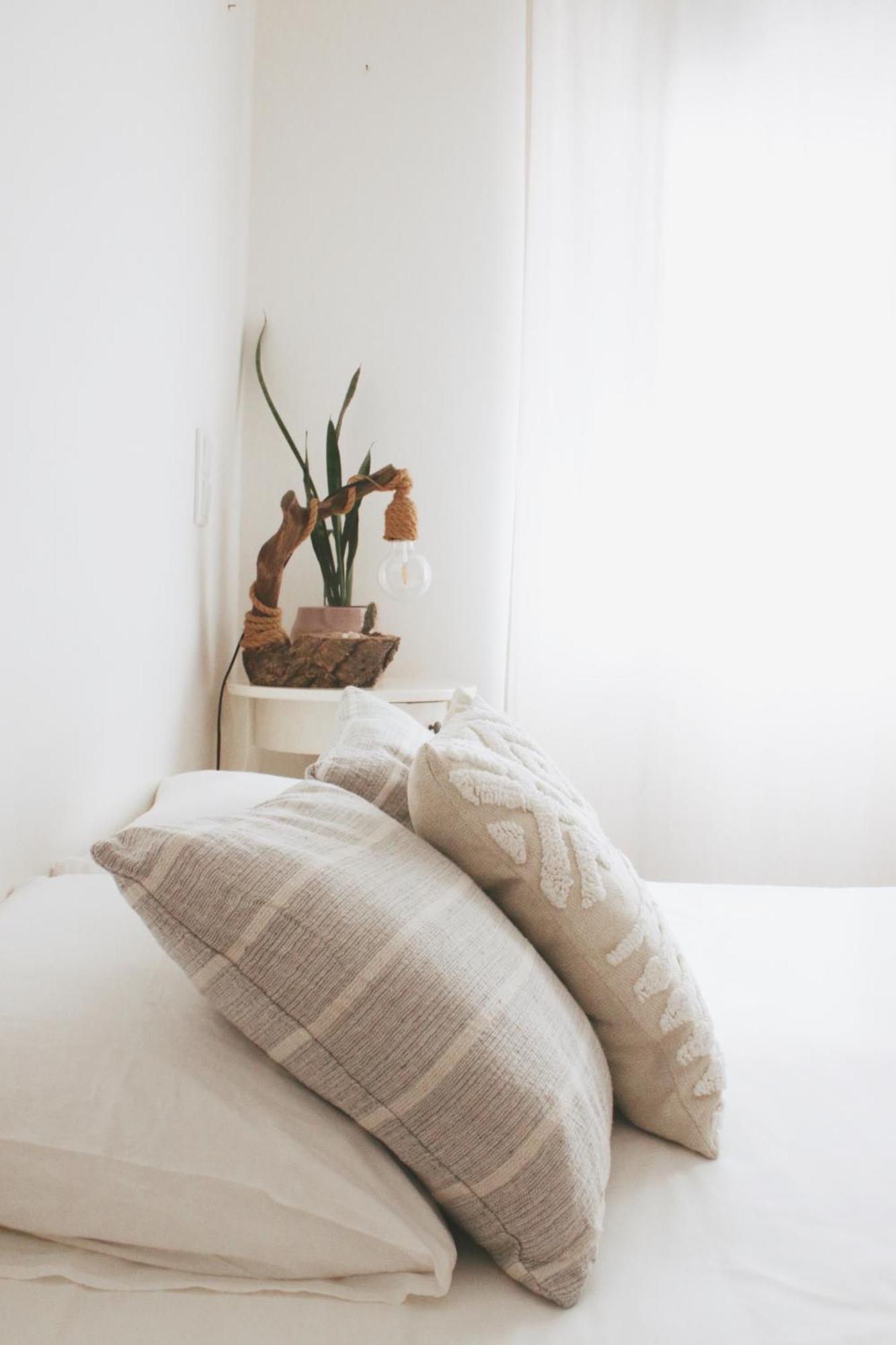 Vila Vale Guest House - Surf & Yoga Charneca  Bagian luar foto