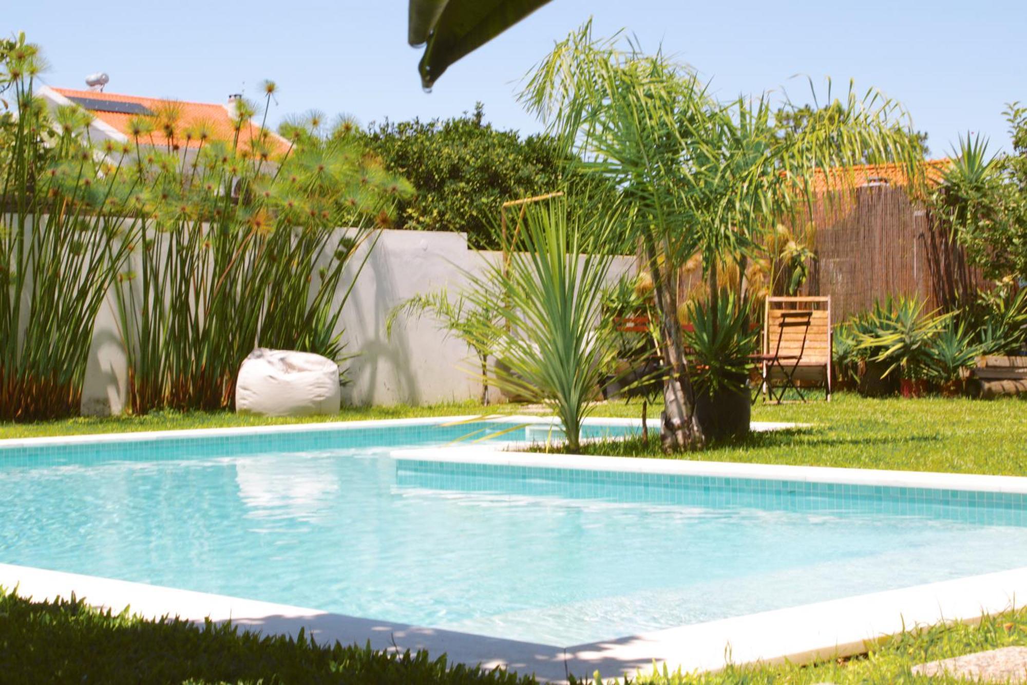 Vila Vale Guest House - Surf & Yoga Charneca  Bagian luar foto