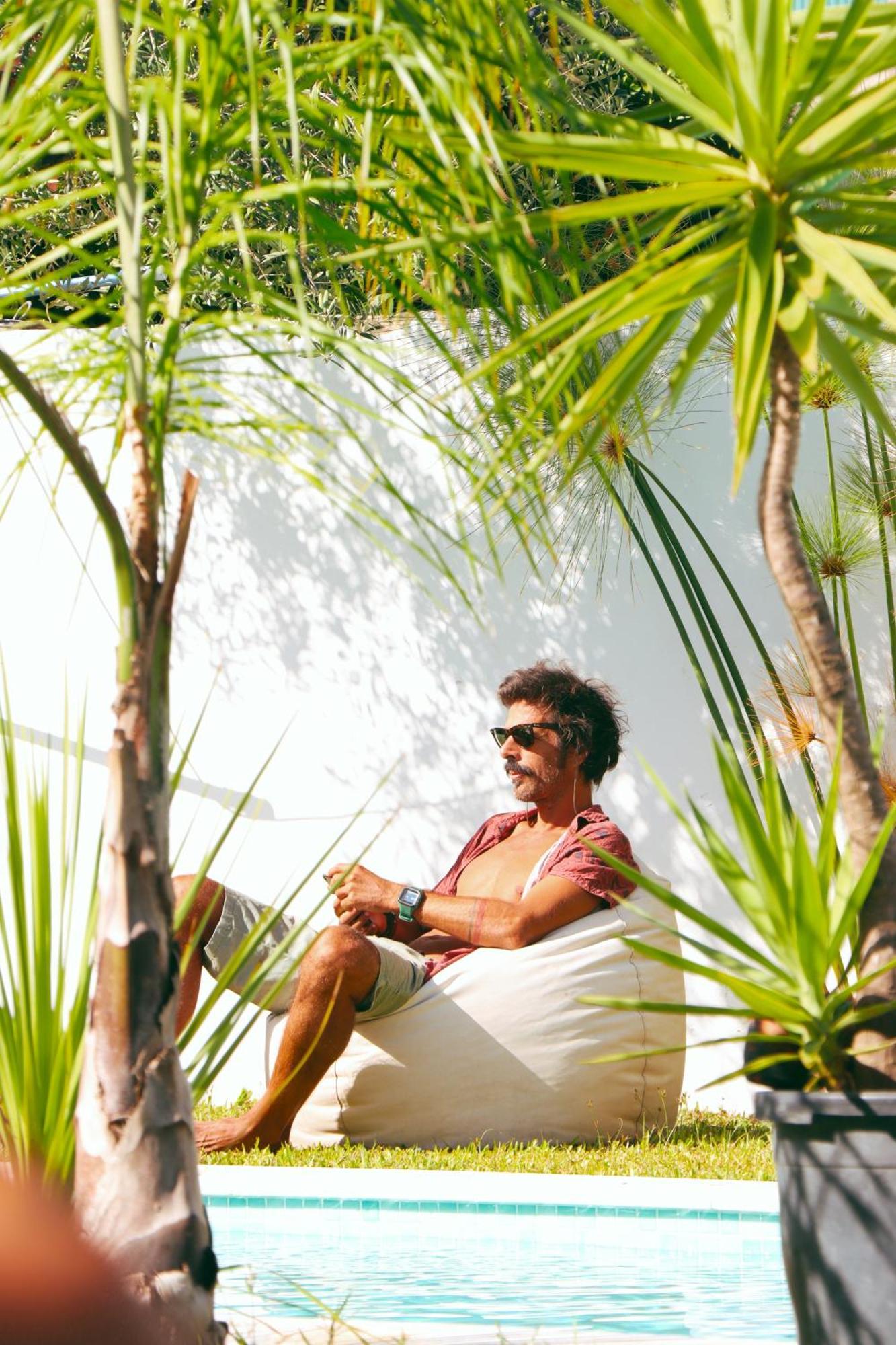 Vila Vale Guest House - Surf & Yoga Charneca  Bagian luar foto